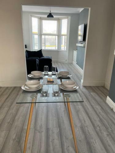 Modern Anfield Home In Liverpool By Sch Homes
