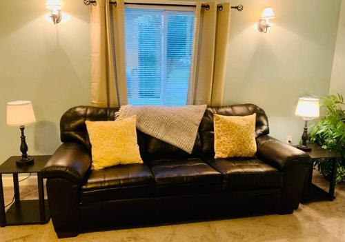 Game Room Sleeps 8 Waterfront Community