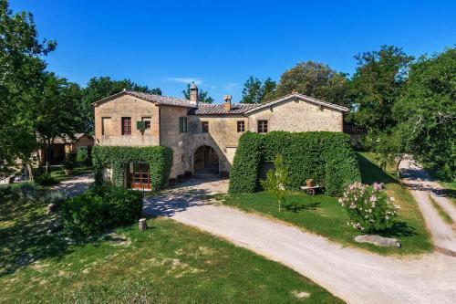 Agroturismo Tenuta Castelnuovo Tancredi