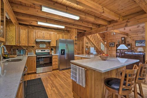 Pet-friendly Canton Cabin With Porch And Grill!