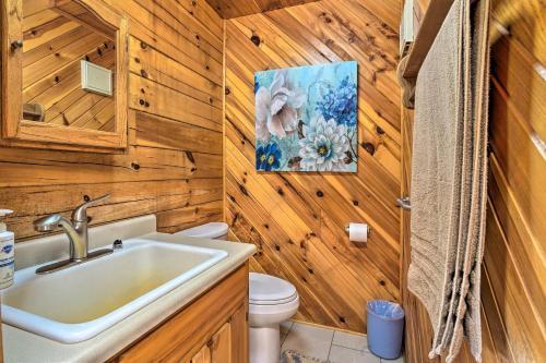 Pet-friendly Canton Cabin With Porch And Grill!