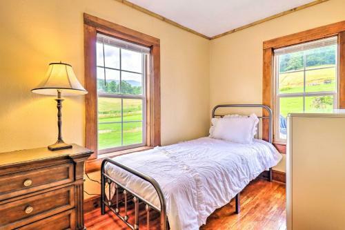 Charming Cottage Less Than 15 Mi To Downtown Asheville!
