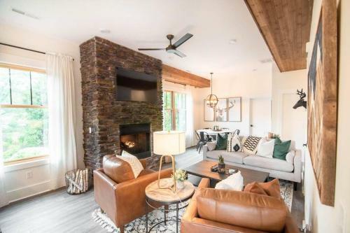 Apartamento Appalachian At Main & Pine