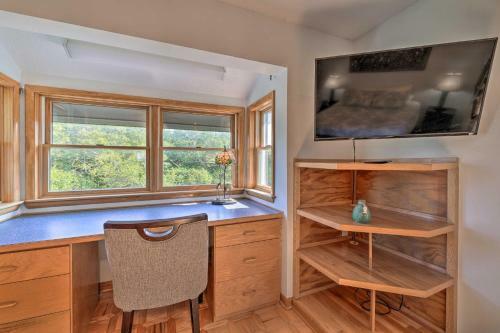 Apartamento Exquisite Buxton Apt With 2 Decks And Water View!