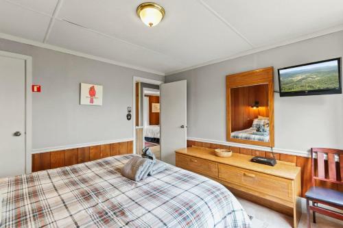 3br 2ba Mountain Condo Sleeps 6 Indoor Pool
