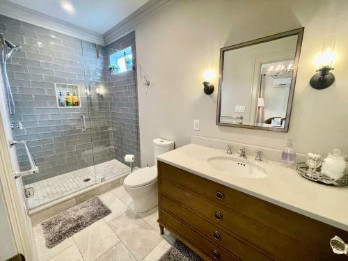 Hostal 5 Stars In Eastover