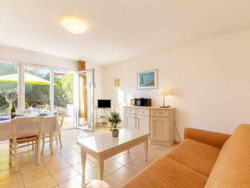 Holiday Home Le Mas D'esqui�res 16