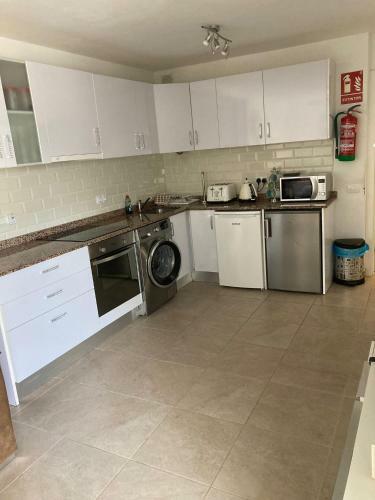 Great Central Apartment Big Swiming Pool Wifi