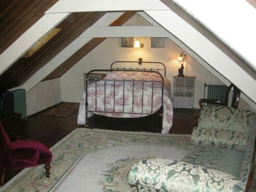 Cosy Cottage Blast From The Past