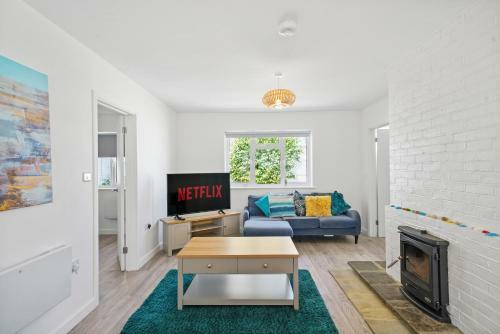 Apartamento Moments From The Beach! - Large Garden - Parking