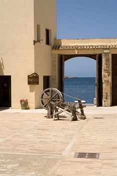 Aparthotel Tonnara Di Bonagia Residence