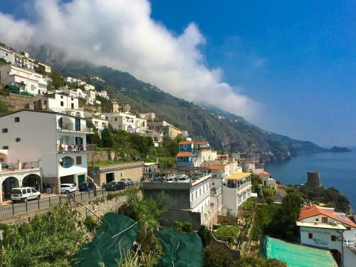 Apartamentos Holiday Home Oasi Blu Praiano