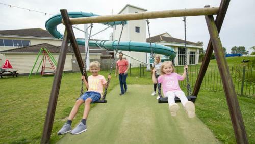 Southview Holiday Park The Elms