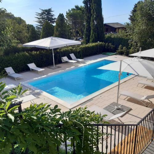 Villa Sara Sull'etna Con Piscina