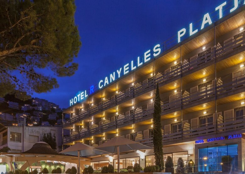 Canyelles Playa Hotel