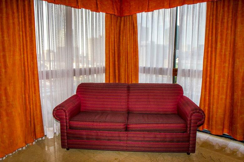 River Park Hotel Suites Port Of Miami