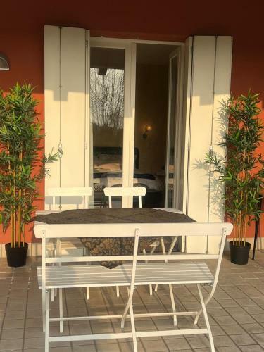Hostal Room In Bb - Casa Belvedere - Complimentary Wifi And Private Parking