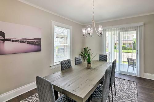 Modern Hamilton Getaway - Walk To Main St!