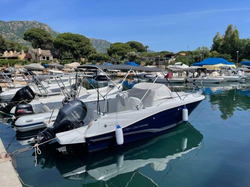 Tita - Villa Immersa Nel Verde A 300 M Dal Mare
