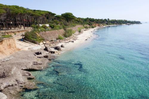 Tita - Villa Immersa Nel Verde A 300 M Dal Mare