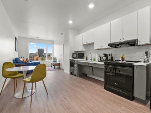 Apartamento Downtown Columbus Condo With A View 415