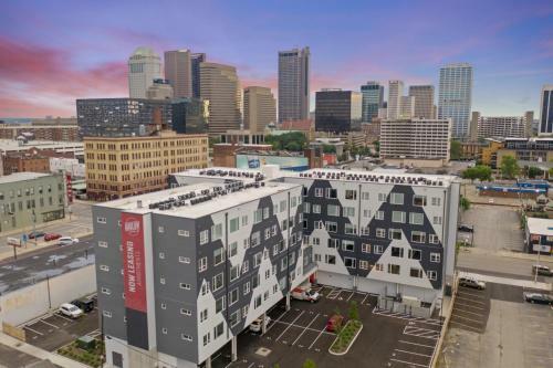 Apartamento Brand New Premier Downtown Condo - 518