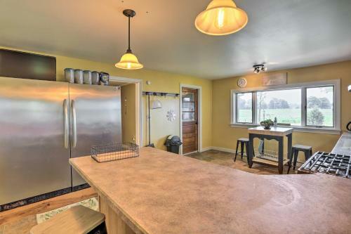 Charming Milan Home About 10 Mi To Sandusky!