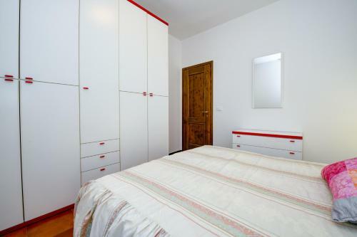 Apartamento Appartamento Alba - Affitti Brevi Italia