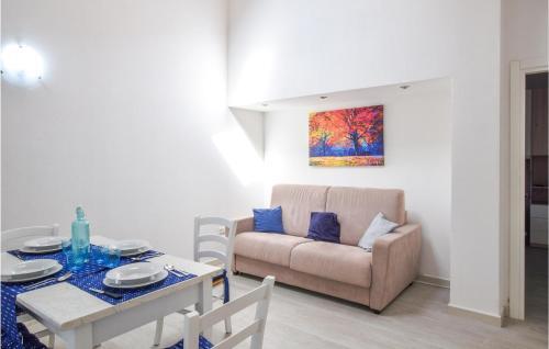 Nice Home In Budoni With 1 Bedrooms