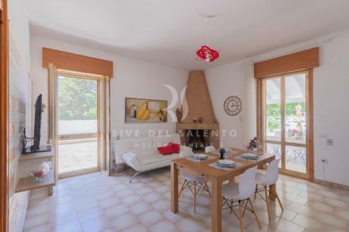 Villa Sentinella Con Piscina A Torre Dell'orso