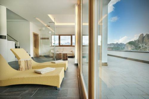 Hotel Passo Sella Dolomiti Mountain Resort
