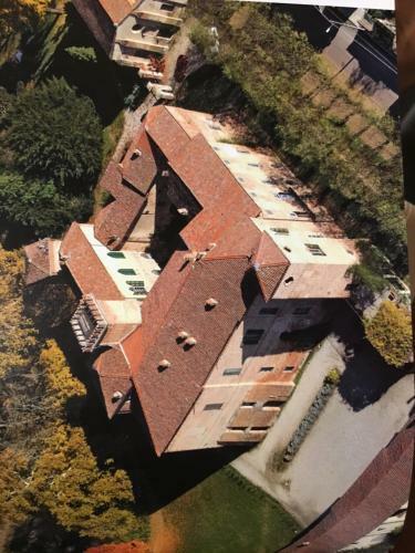 Castello Sannazzaro B&B