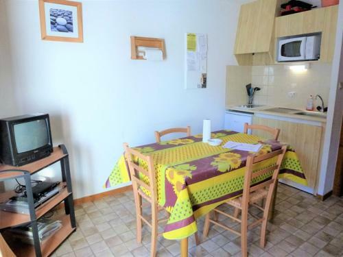Apartamento Studio Le Biot, 1 Pi�ce, 4 Personnes - Fr-1-573-102