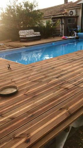 Apartamento Studio Avec Piscine Partagee Jacuzzi Et Jardin Clos A Le Muy