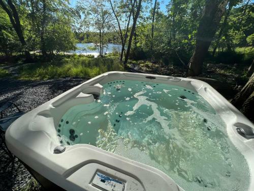 Lakefront Residence 4bd 4ba Hottubsaunakaya?s