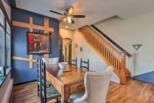 Dog-friendly Jim Thorpe Townhome With Fire Pit!