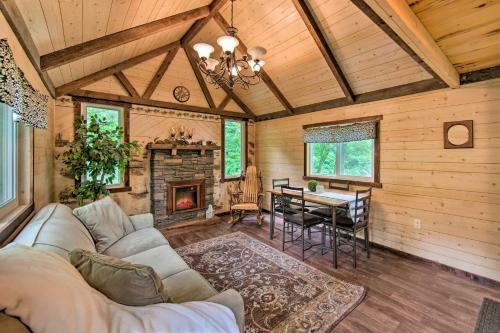 Apartamento Tranquil Creekside Tiny Home In Dutch Country