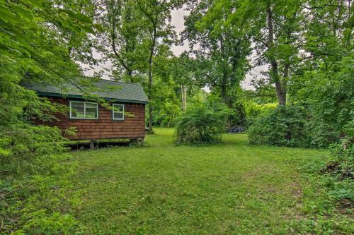 Apartamento Tranquil Creekside Tiny Home In Dutch Country