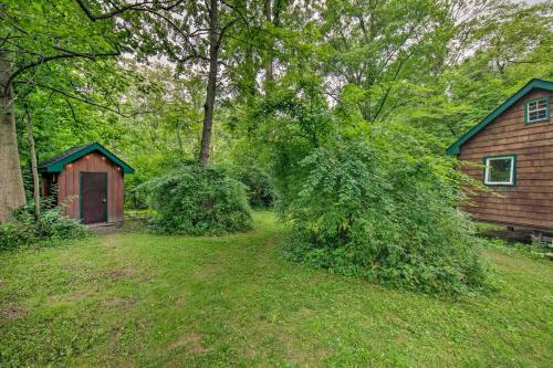 Apartamento Tranquil Creekside Tiny Home In Dutch Country