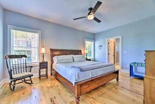 Charming Lake Erie Getaway Walk To Beach!