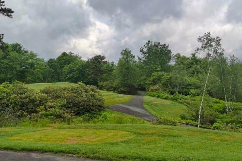 Pocono Summit Getaway With Resort Amenities!