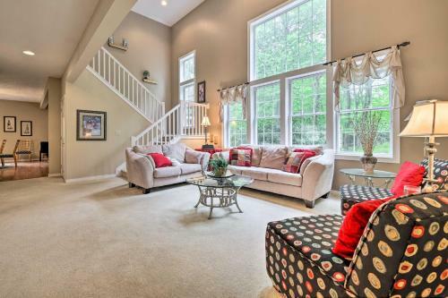 Pocono Summit Getaway With Resort Amenities!