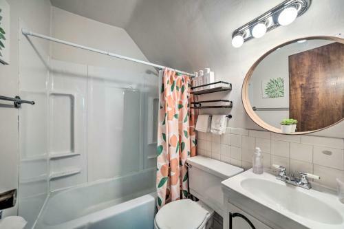 Apartamento Bright Pittsburgh Apt Near Shopping And Dining!