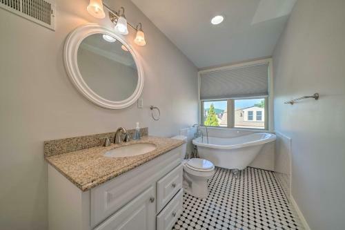 Pittsburgh Row Home Steps To Stadiums And Dtwn