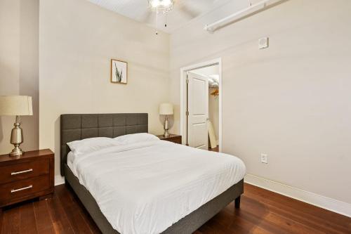 Modern Upscale 2br Apartment In Carson By Stay Gia