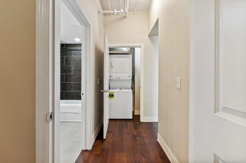 Modern Upscale 2br Apartment In Carson By Stay Gia