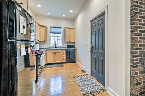 Convenient And Chic Pittsburgh Home With Patio!