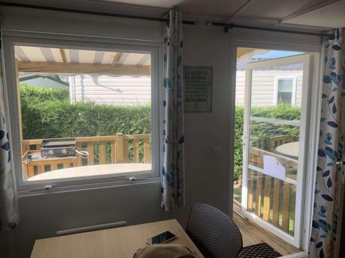 Mobil Home Les Charmettes 4 �toiles
