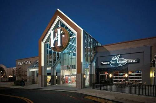 Sleek & Beautiful Chattanooga Home