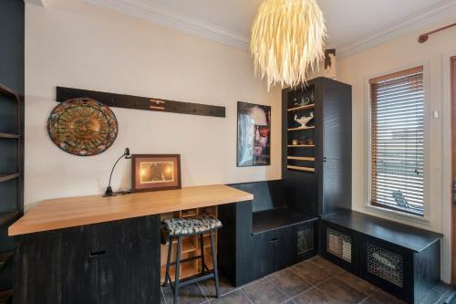 Southside Artist Townhouse